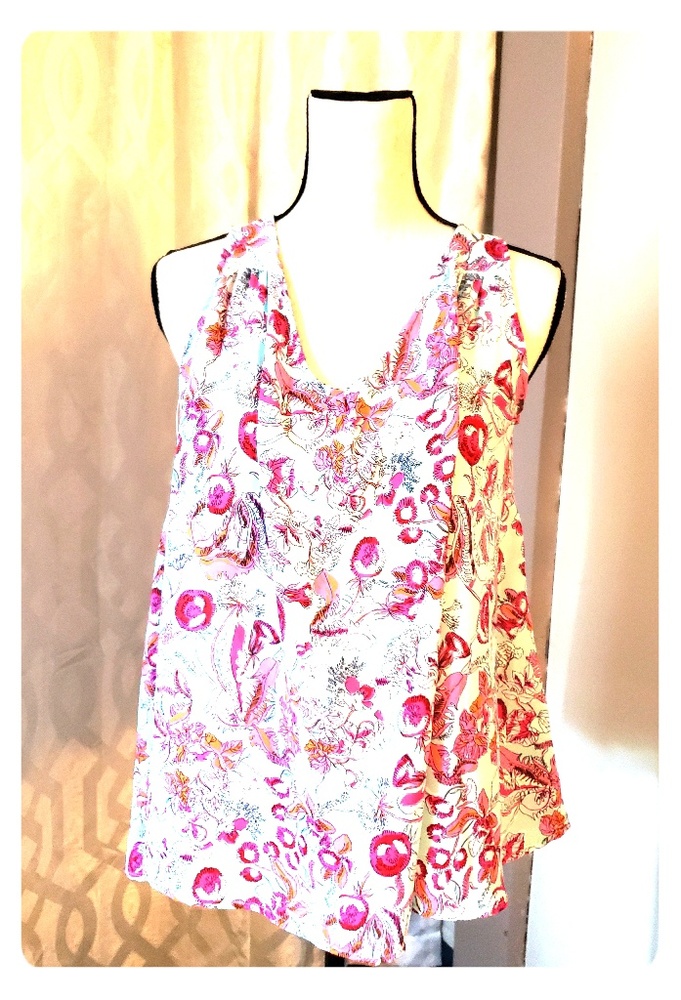 Altard State Keyhole Top